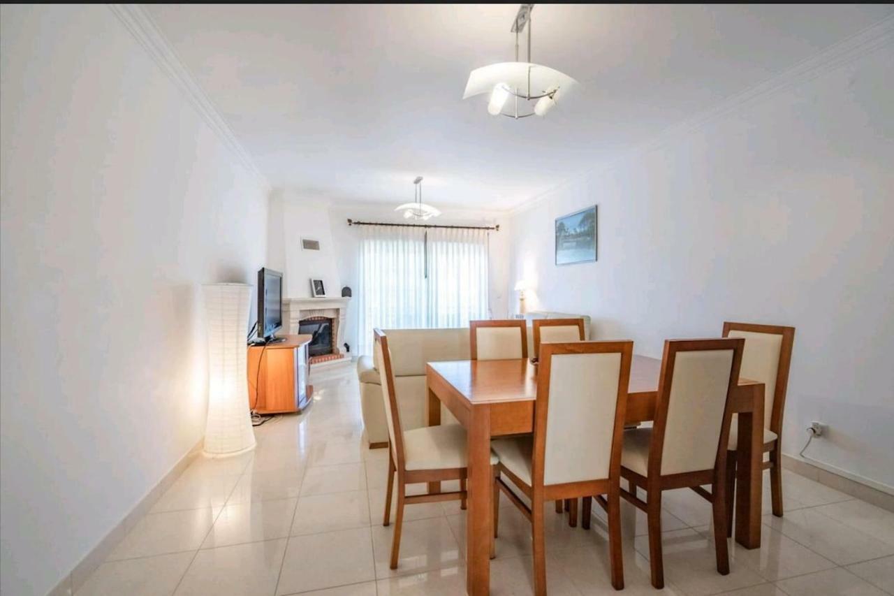 Enya Appartement Mafra Buitenkant foto